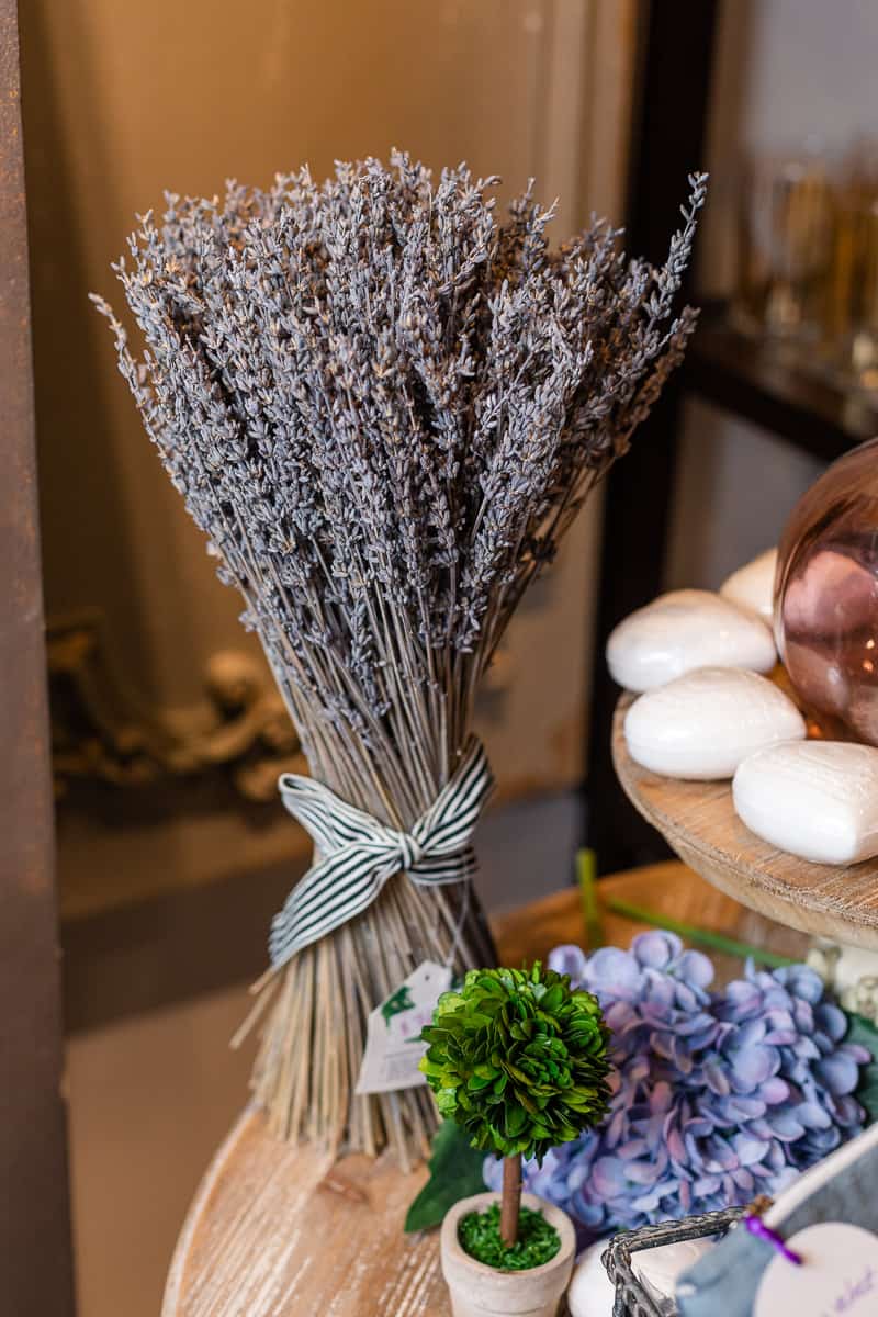 bunch of dried lavender